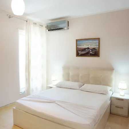 Sea View Apartement Durres Exterior photo
